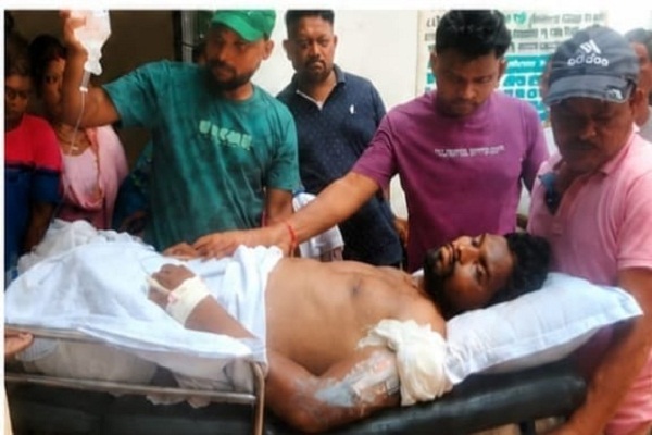 Gua : 11 केवी लाइन पर काम के दौरान बड़ा हादसा, करंट से झुलसे दो संविदा श्रमिक, ओडिशा ग्रुप ऑफ माइंस की बोलानी लौह अयस्क खदान में हुआ हादसा