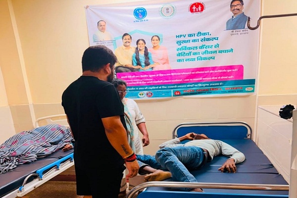 Potka : सड़क दुर्घटना में घायल युवक को समाजसेवी किशन गुप्ता ने पहुंचाया अस्पताल