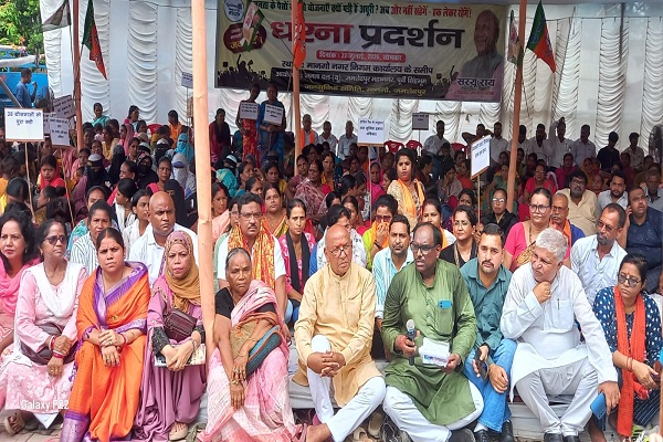 Jamshedpur : प्राइवेट कंपनी की तरह काम कर रहा मानगो नगर निगम : सरयू राय