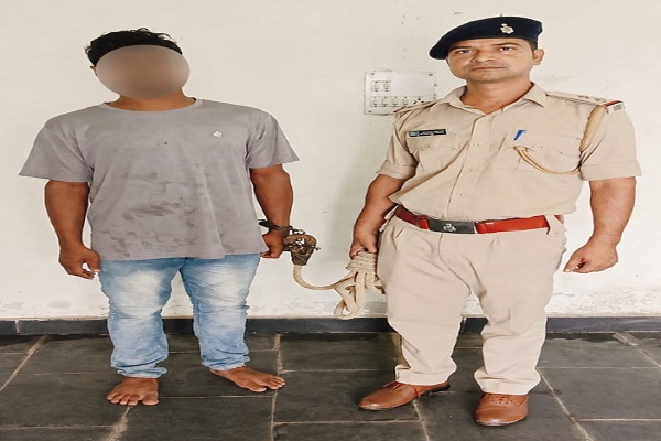 Bahragora : मुंहबोले देवर ने महिला को किया गर्भवती; पुलिस ने आरोपी को भेजा जेल