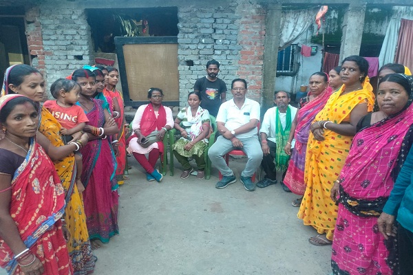 Jamshedpur : शिबू सोरेन की पुण्यतिथि पर 4 अगस्त को जोहार यात्रा में सैकड़ों महिलाएं लेंगी हिस्सा, तैयारियों में जुटे समर्थक
