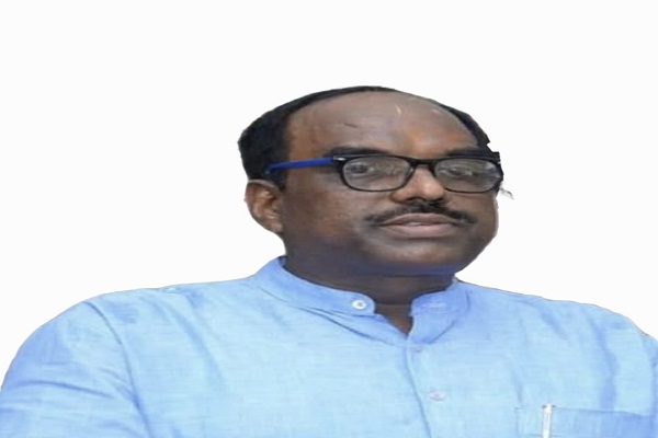 Jamshedpur : छात्रों पर लाठीचार्ज दुर्भाग्यपूर्ण, सरकार छात्रों की आवाज दबाने के बजाय उनकी मांगों का समाधान करे : सुबोध श्रीवास्तव