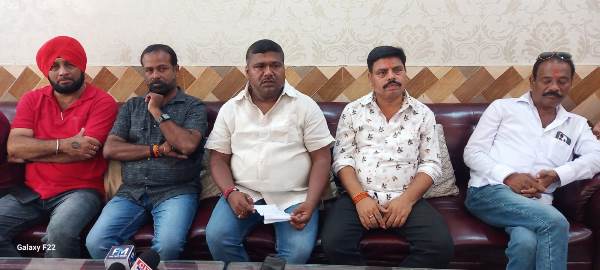 Jamshedpur : 5001 महिलाएं करेंगी बाबा लिंगेश्वरनाथ महादेव का जलाभिषेक, सावन मास की चौथी सोमवारी पर जंबू अखाड़ा स्वर्णरेखा नदीं से निकालेगी जलाभिषेक यात्रा