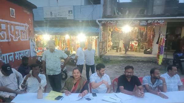 Potka : हल्दीपोखर रेलवे साइडिंग में हो रहे प्रदुषण के विरोध में दूसरे चरण का हस्ताक्षर अभियान शुरू