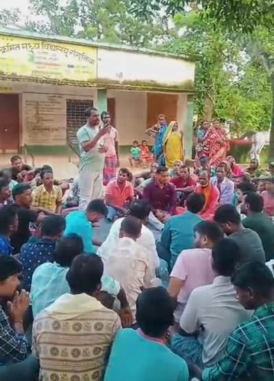 Bahragora : ओडिशा की तर्ज पर SC श्रेणी में शामिल करने की मांग को लेकर दंडक्षत्र माझी समाज ने की बैठक