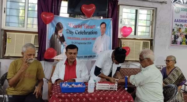 Jamshedpur : हृदय दिवस पर ओल्ड एज होम के बुजुर्गों के लिए एसआरके कमलेश ने लगाया निःशुल्क कोलेस्ट्रॉल जांच शिविर