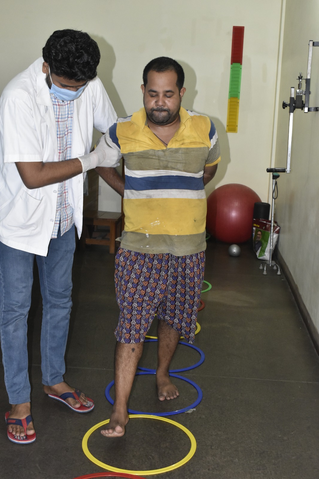 Potka : शेचेन क्लिनिक में मरीजों को मिल रही नई जिंदगी, कम खर्च में फिजियोथेरेपी उपलब्ध कराकर मरीजों को आत्मनिर्भर बना रहे डॉ अभिमन्यु 